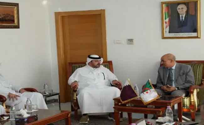 كورتل يتباحث مشروع إنتاج حليب الأطفال مع مجموعة قطرية