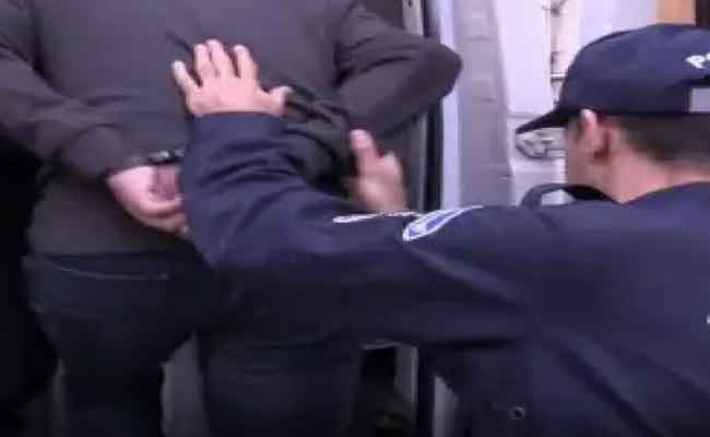 محاكمة صاحب شركات لاستيراد الملابس من تركيا تورط في تهريب الأموال