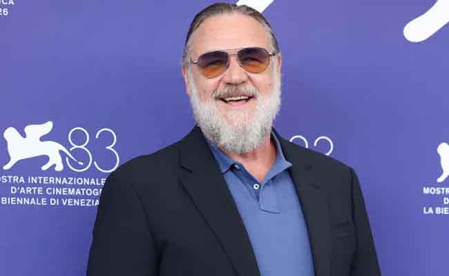 راسل كرو من فينيسيا: أنتظر عرض «Unabomber»…والقشعريرة دليلي لاختيار أدواري