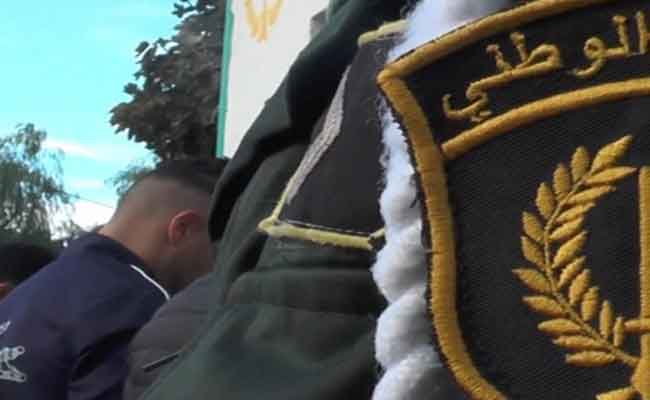 تفكيك شبكة إجرامية تحترف النصب على طالبي السكن بوهران