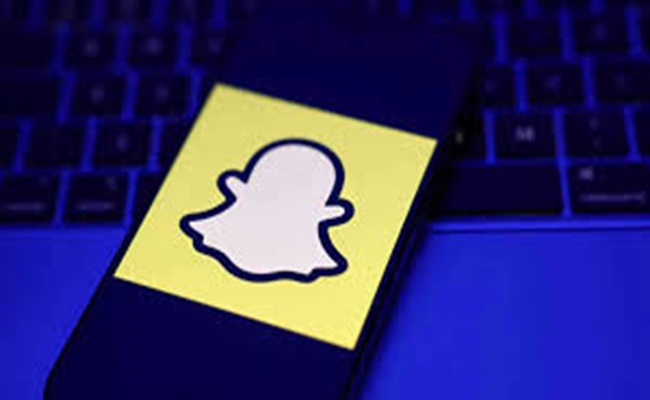 منصة سناب شات تسهل ‎‎ تسهيل التنسيق اليومي بين الاصدقاء…