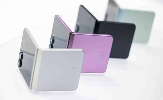 سامسونغ تتفوق بـ”Galaxy Z Flip8″ على منافسيها…