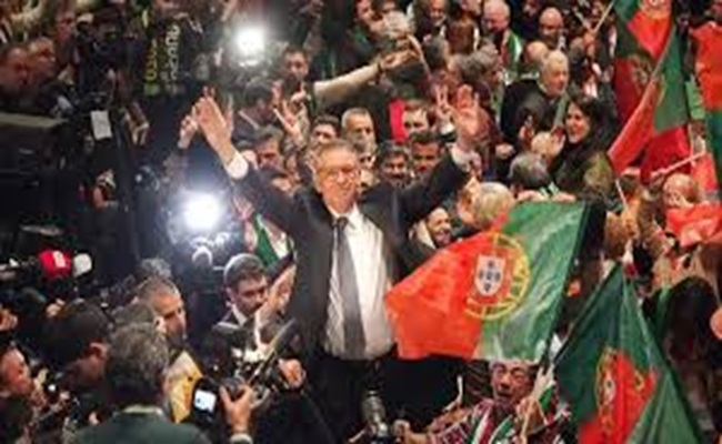 رئيس البرتغال يوقع على قانون البرقع