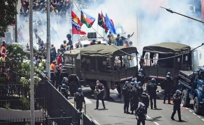 نشطاء كاناك يقاضون 4 وزراء فرنسيين على خلفية أحداث كاليدونيا الجديدة