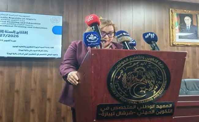 إشراف أرحاب من تيبازة على إعطاء إشارة الإنطلاق الرسمي للدخول التكويني