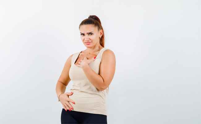 5 أخطاء تمنعكِ من التخلص من دهون البطن المستعصية وتعرقل رحلتكِ نحو الرشاقة